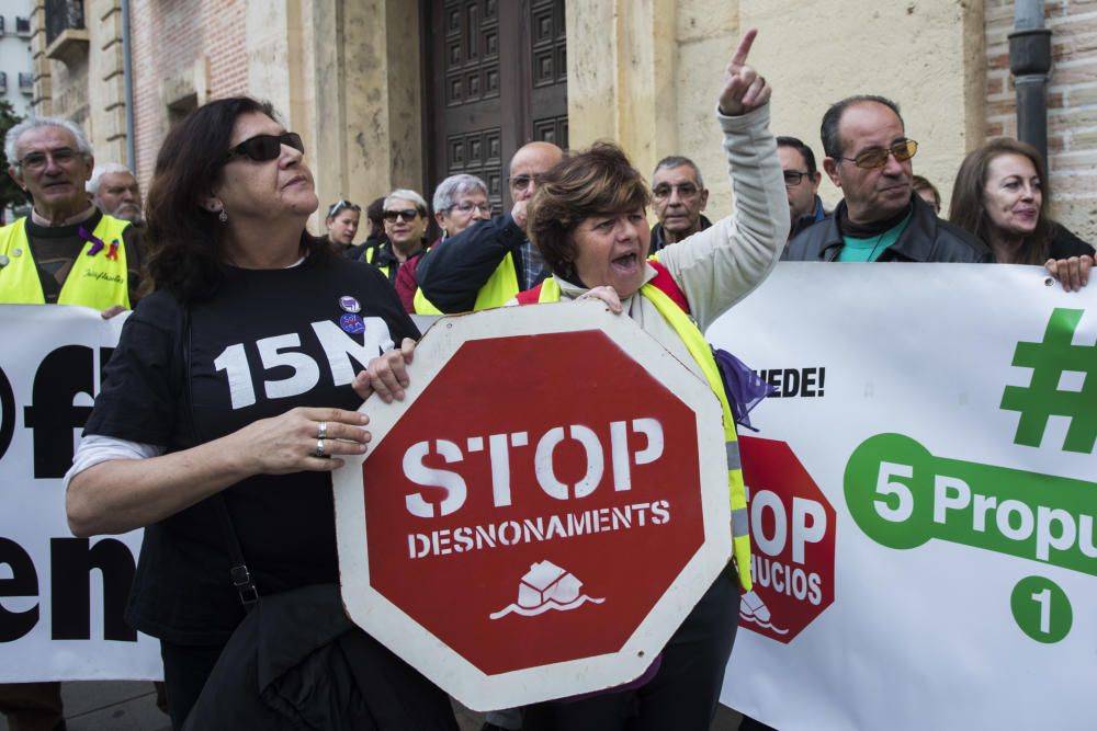 Protesta de la PAH ante el fallo del Supremo.