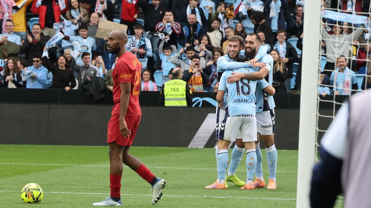 El Valencia CF pierde en Balaídos y alarga su mala racha