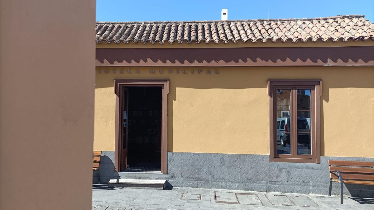 Biblioteca de Santa Brígida