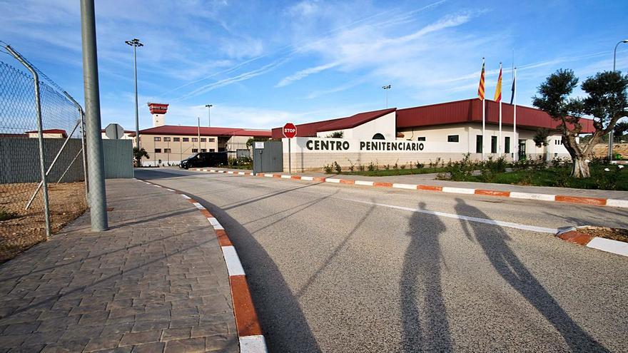 Indagan si funcionarios de la cárcel de Villena ordenaron pegar a una subdirectora
