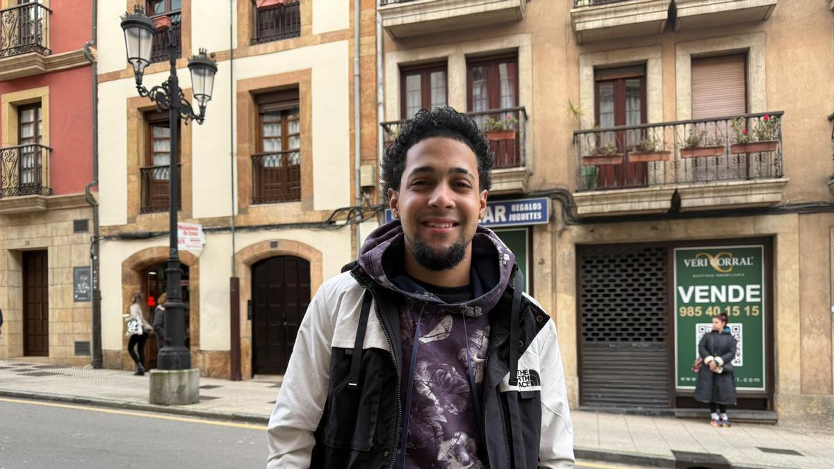 VÍDEO: Marcos, inmigrante legal dominicano: "Vine buscando mejor vida"