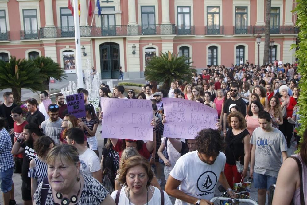 Protesta en Murcia contra la excarcelación de La Manada