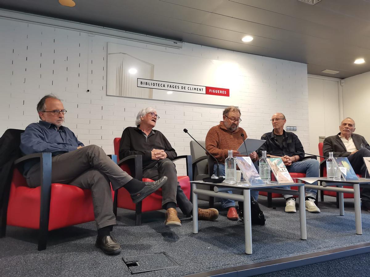 Carles McCragh, Ramon Plandiura, Jaume Torrent, Enric Ramionet i Joan Marcet, durant un acte de presentació a Figueres.