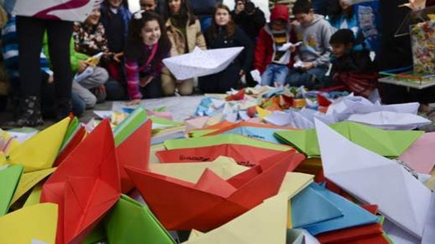 Barcos de papel para mantener a flote la educación pública