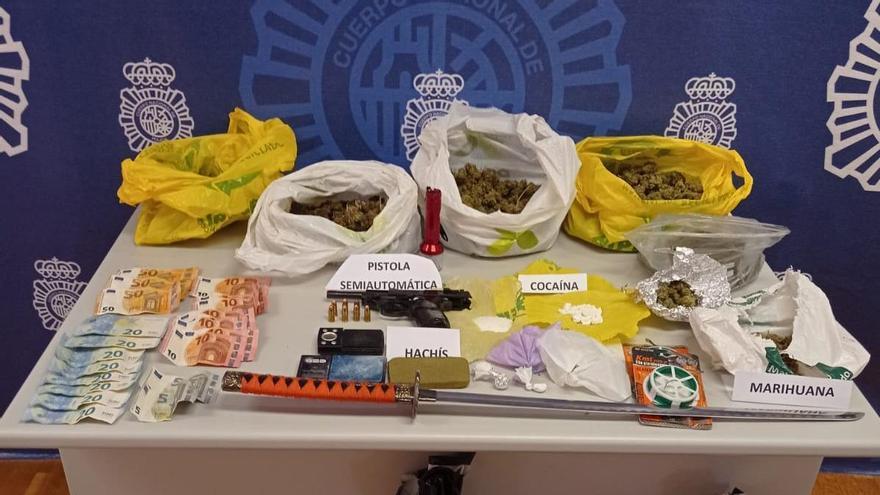 Imagen de lo que la Policía Nacional requisó en los narcopisos