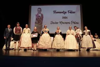 Burriana rinde homenaje póstumo al fallero Javier Navarro