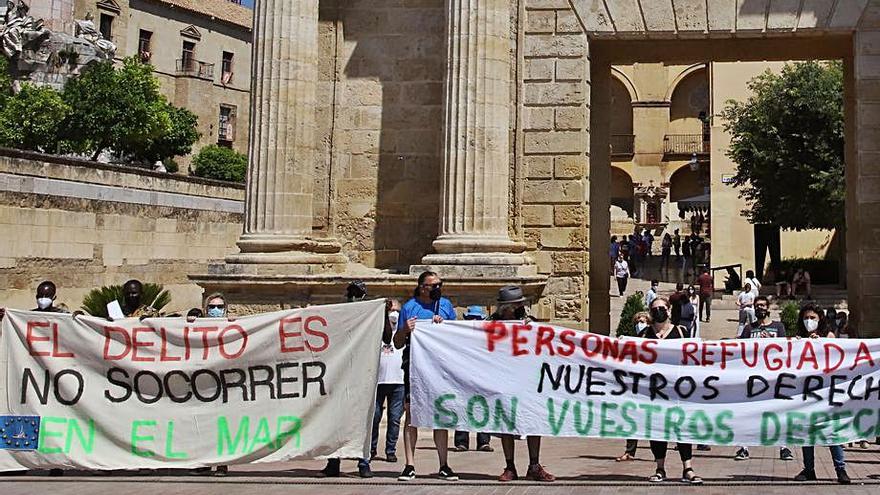 Concentración por el derecho a migrar.