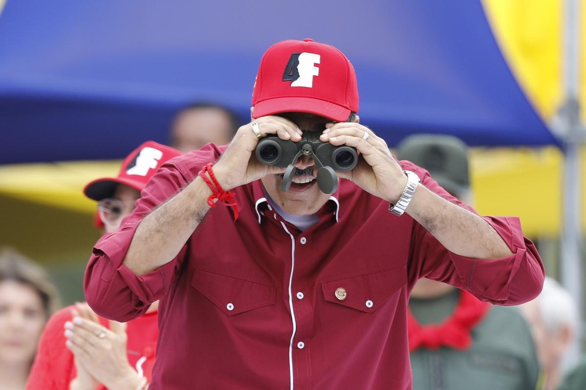 El presidente de Venezuela, Nicolás Maduro, durante los actos de celebración del aniversario de golpe fallido contra Hugo Chávez, el pasado 4 de febrero en Caracas.