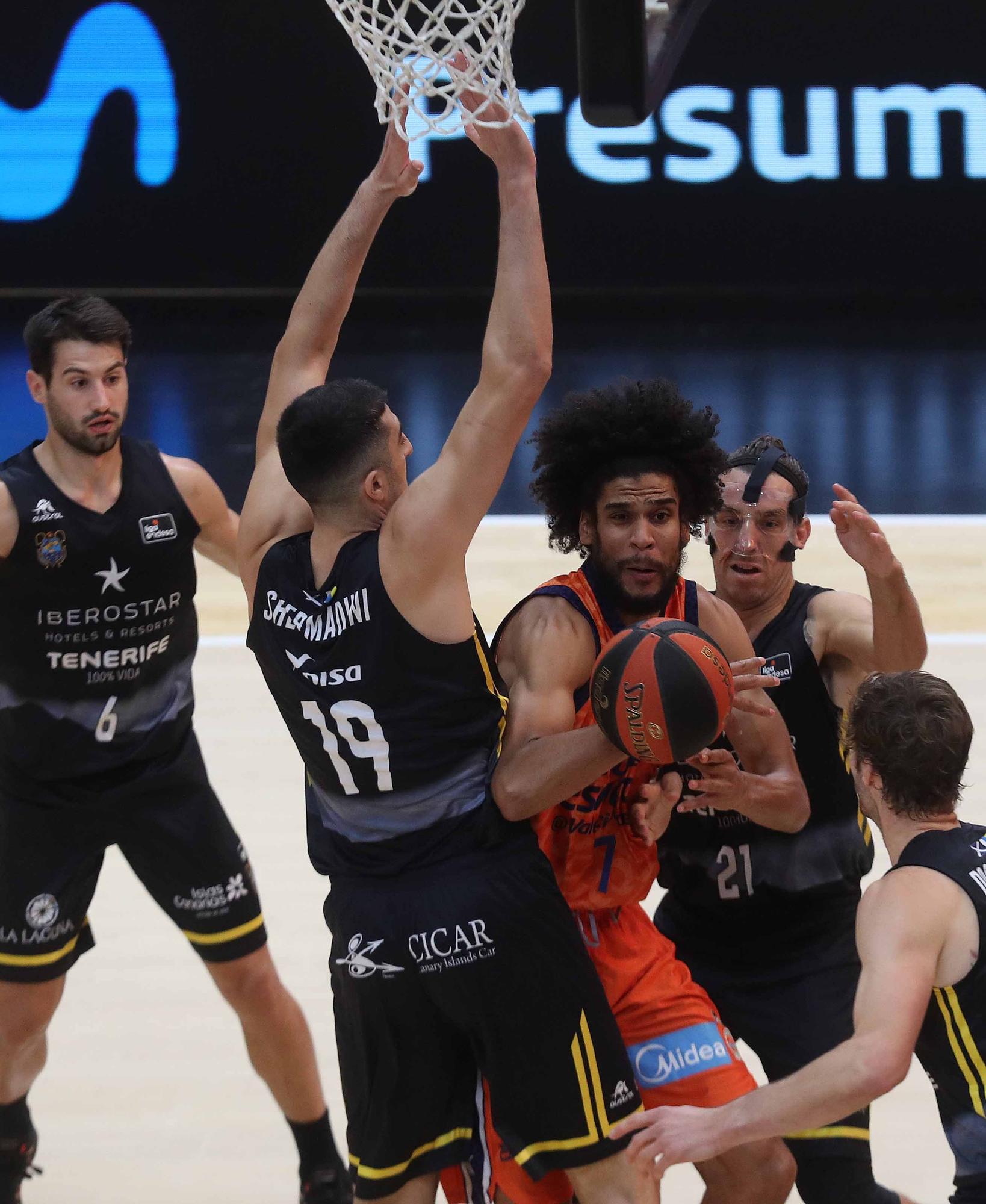 Valencia Basket - Iberostar Tenerife (89-95)