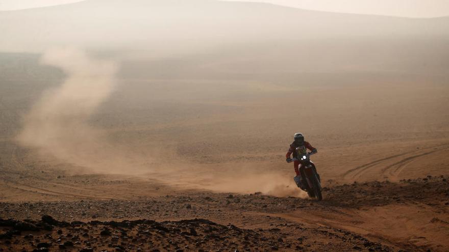 Peterhansel se desmarca de la general y Benavides gana la etapa en el Dakar