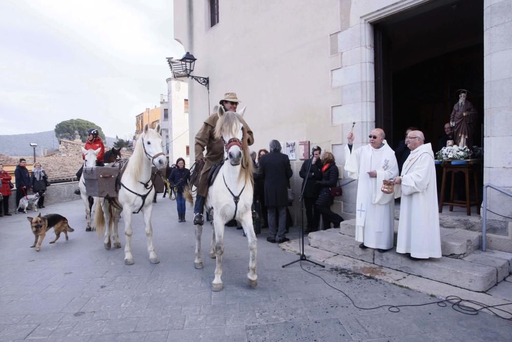 Anglès inaugura les calderes de la Burés durant la Fira de Sant Antoni