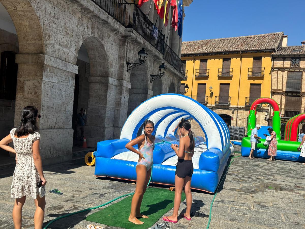Toro celebra San Lorenzo con una gran exhibición de bomberos y actividades acuáticas para los más pequeños