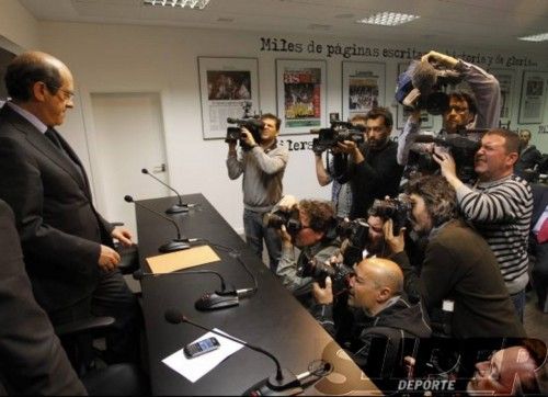 Llorente dimite como presidente del Valencia CF