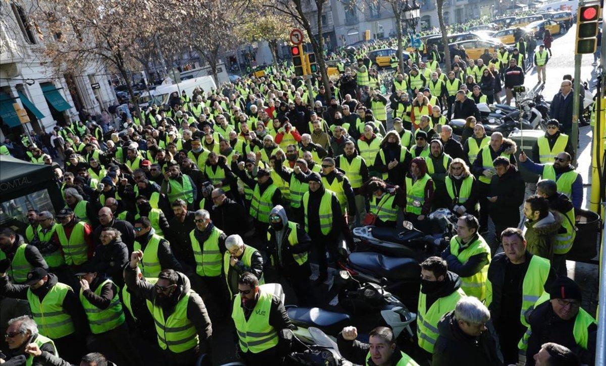 zentauroepp46643315 taxis economia190121095611 zentauroepp46643315 taxis economia190121095611