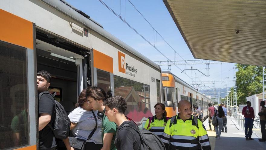 Les aglomeracions al metro canvien per la crisi de Rodalies