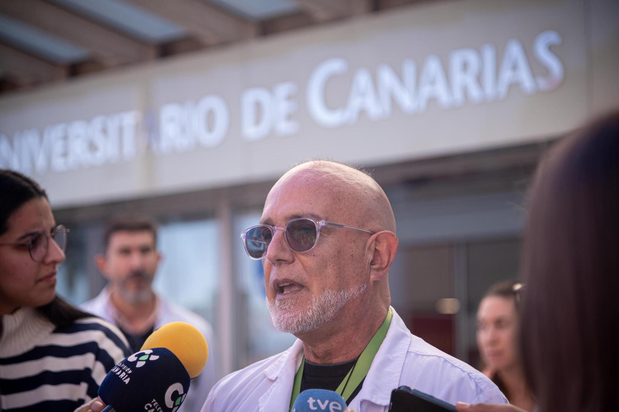 Manifestación por el cambio de condiciones de médicos por parte del Ministerio por fuera del HUC