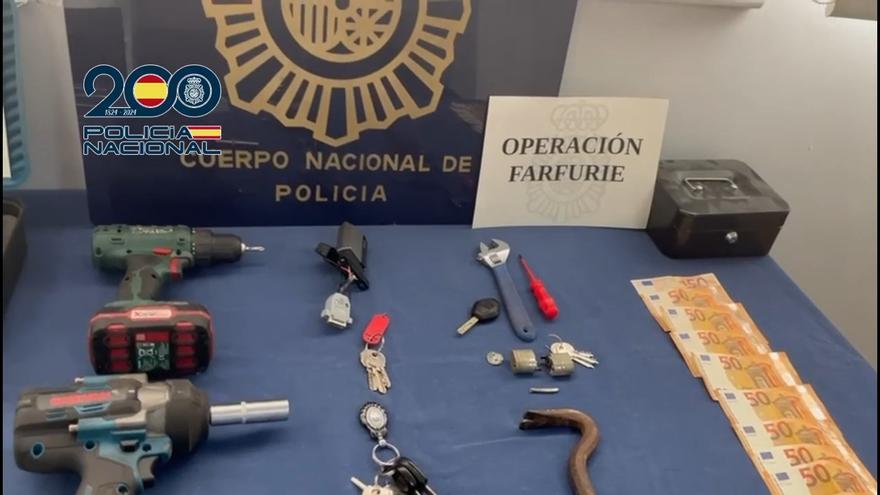 Vídeo: Cuatro detenidos por un robo en un establecimiento - El ...