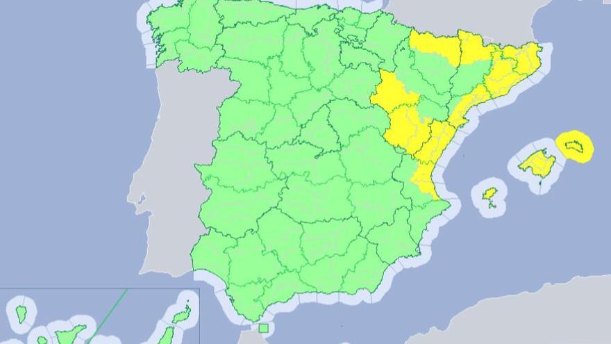 Villanueva del Fresno marca la temperatura máxima de España a medianoche, 27,3º