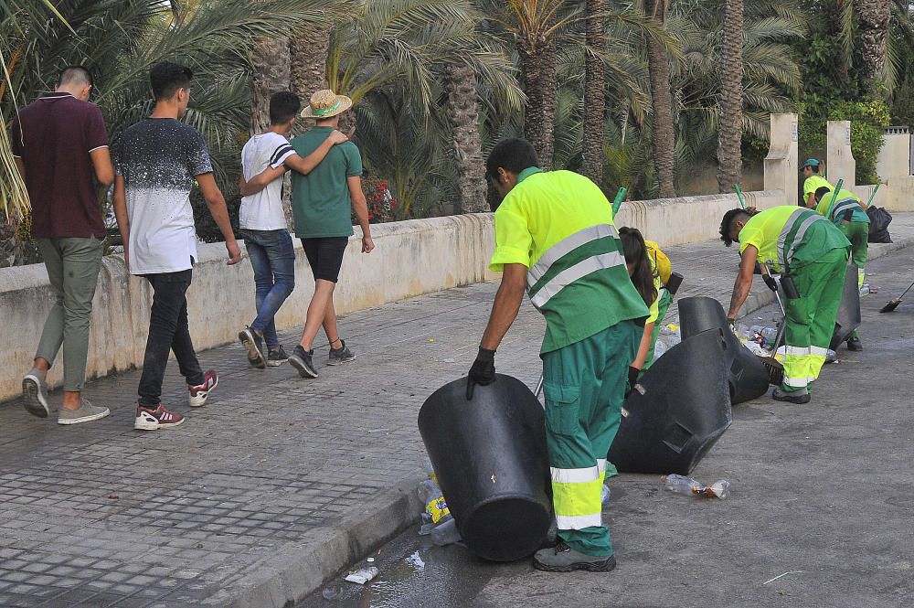 La ciudad inicia su lavado de cara después de las fiestas con el objetivo de recuperar la normalidad a la mayor brevedad posible