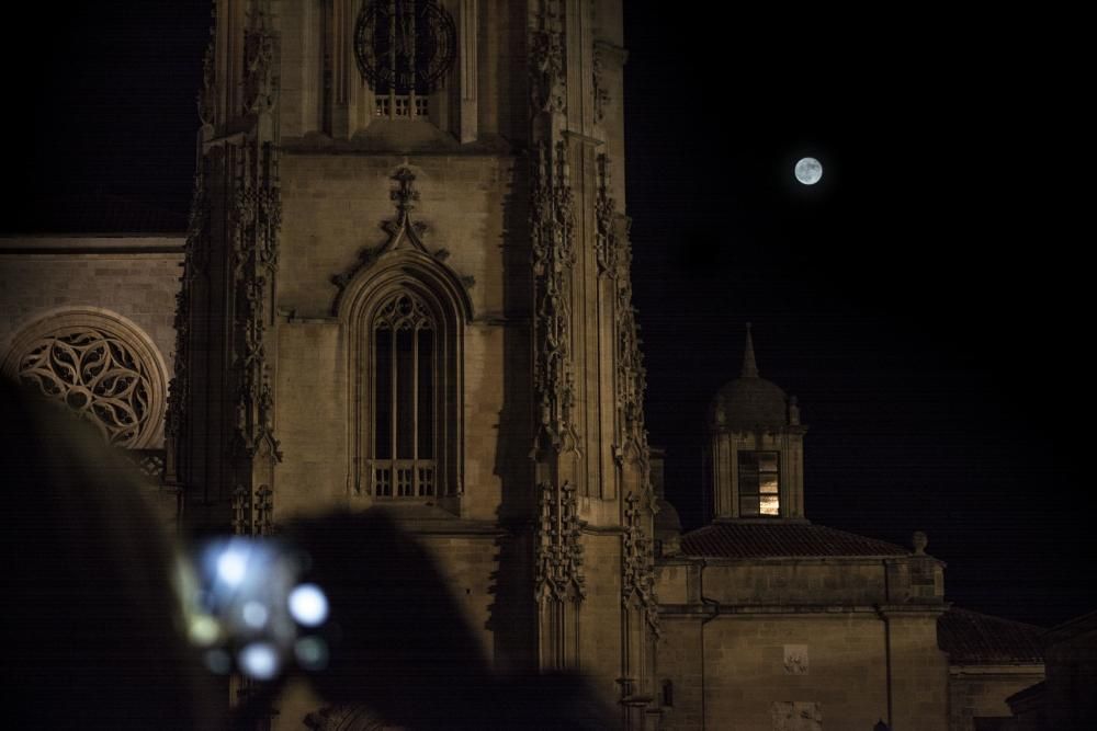 La luna llena  desde en Asturias