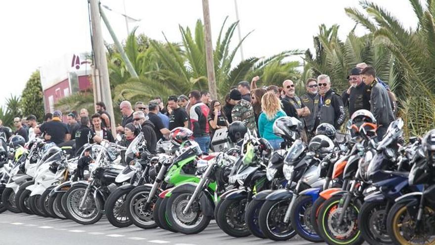 Moteros de Fuerteventura rinden homenaje a Jonay Quintana