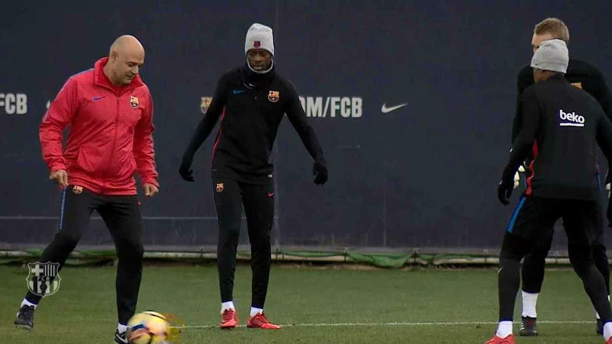 Dembélé participa en el entrenamiento del Barça