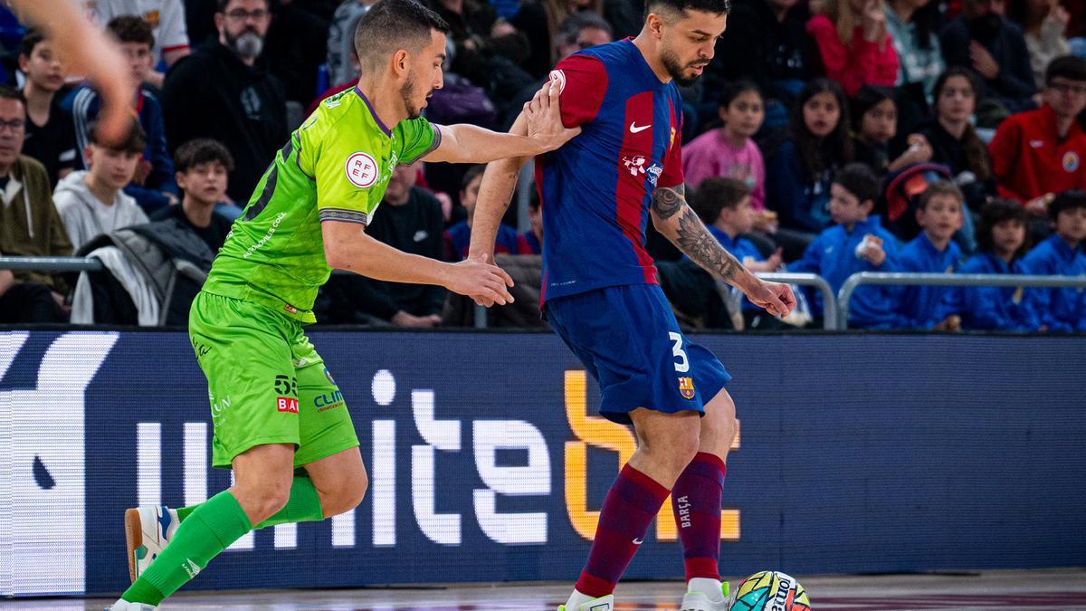 El Barcelona superó al Palma Futsal y logró mantenerse en el liderato de la tabla