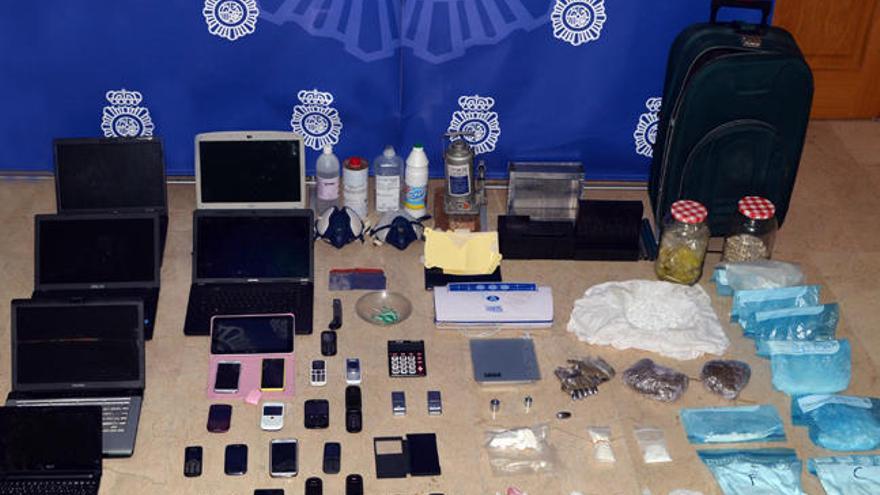 Ocho detenidos de una red de narcos que manipulaban la droga en un laboratorio de Ourense