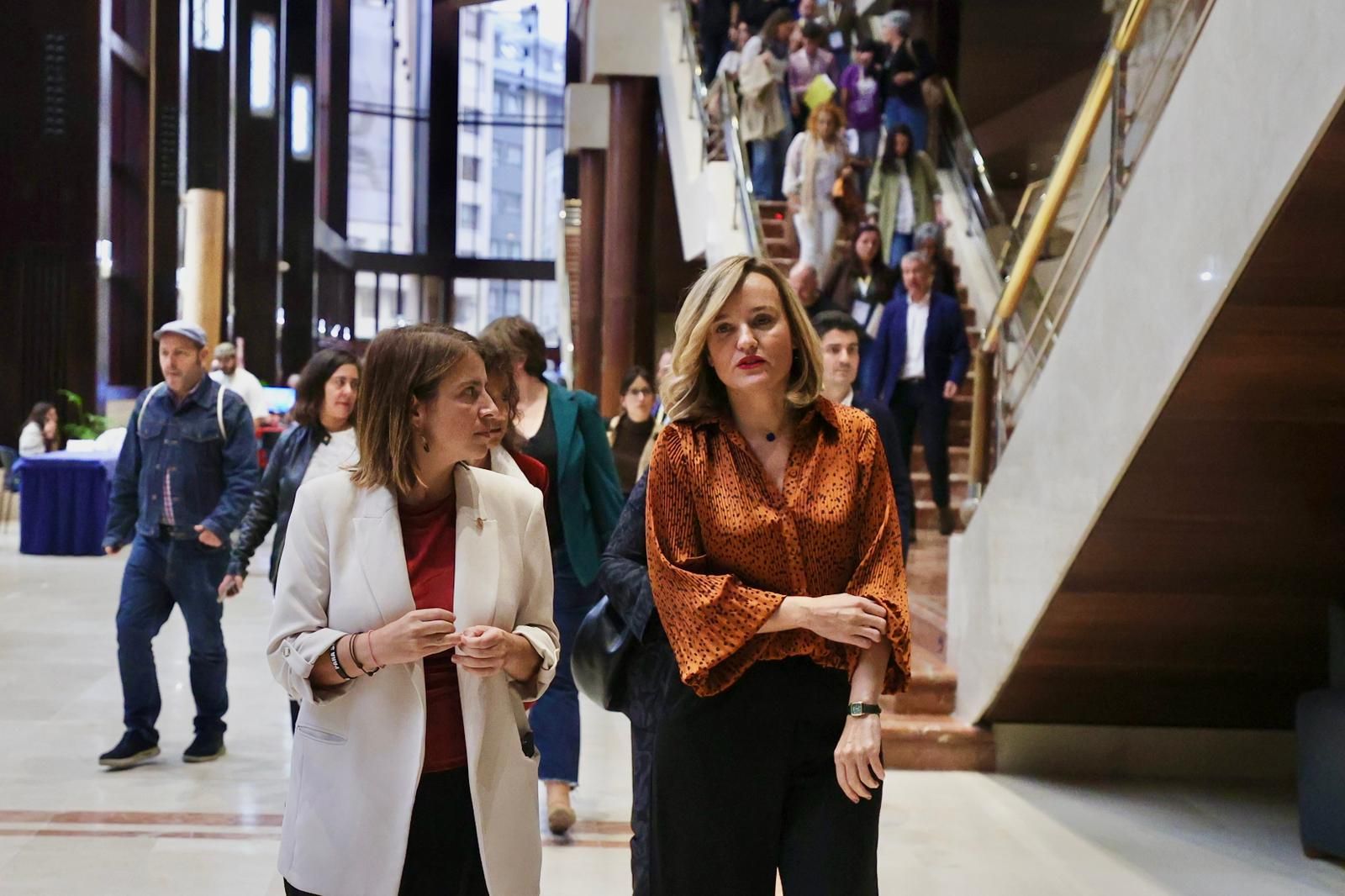 EN IMÁGENES: La ministra de Educación inaugura el Congreso Nacional de Radio Escolar en Oviedo