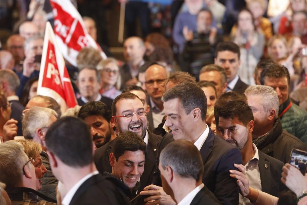 Mitín de Pedro Sánchez en Gijón