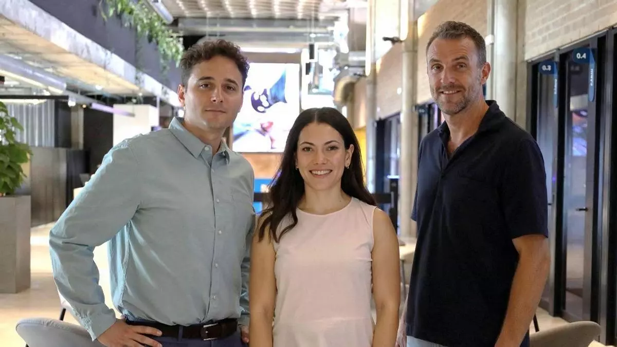 ¿Cómo evitar que tu champú acabe con el planeta?: una nueva tecnología desarrollada por un científico asturiano revoluciona la industria cosmética y de limpieza