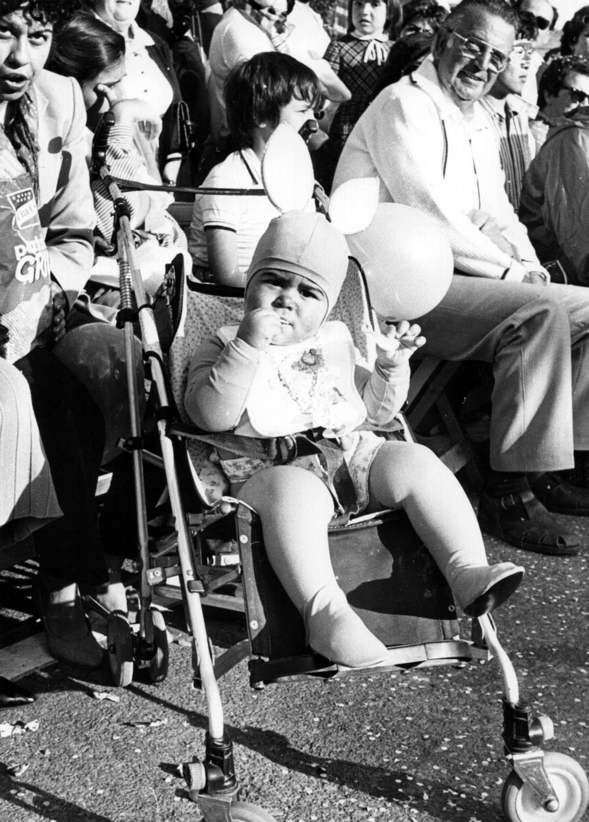 Disfraces infantiles en el Carnaval de Las Palmas de Gran Canaria en 1985
