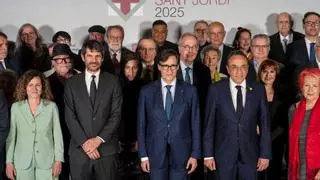 Illa reivindica los grandes consensos frente a la "confrontación y el odio" en la entrega de les Creus de Sant Jordi