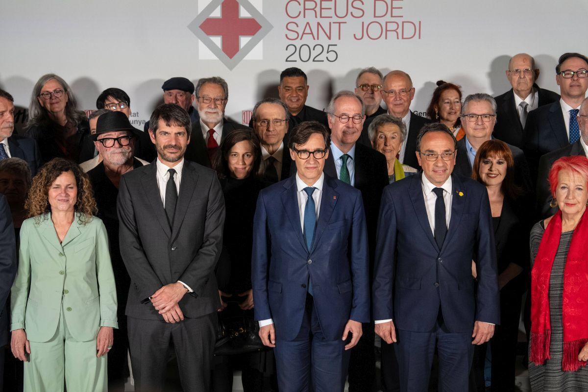 Entrega de les Creus de Sant Jordi en el Museu Nacional dArt de Catalunya
