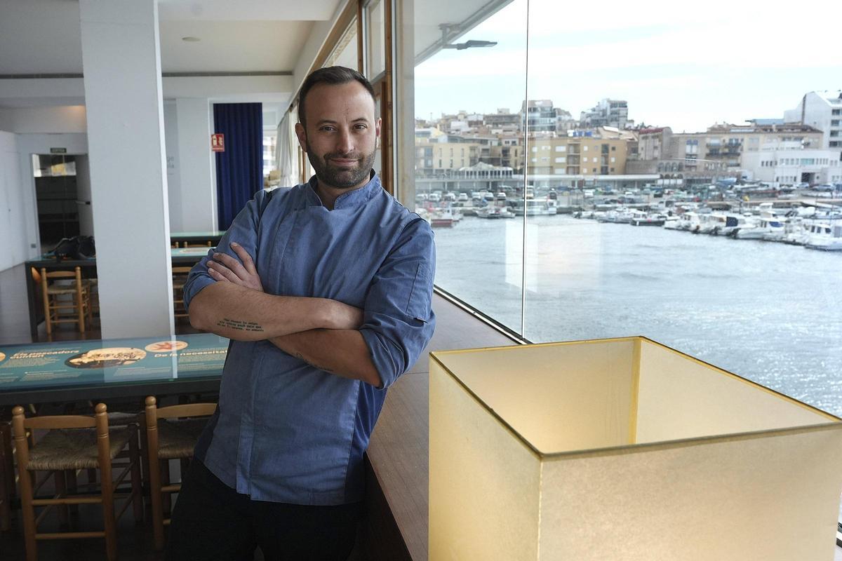 El xef Tomàs Brull, a l'Espai del Peix a Palamós.