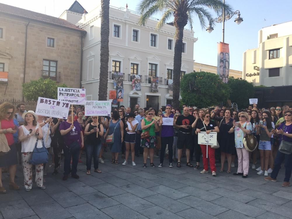 Manifestaciones contra la libertad provisional de La Manada en Extremadura