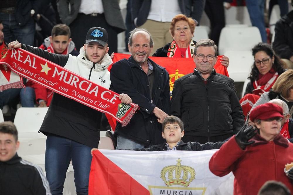 Ambiente en las gradas del Real Murcia - FC Cartagena