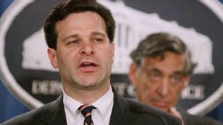 Trump propone a Christopher Wray como director del FBI