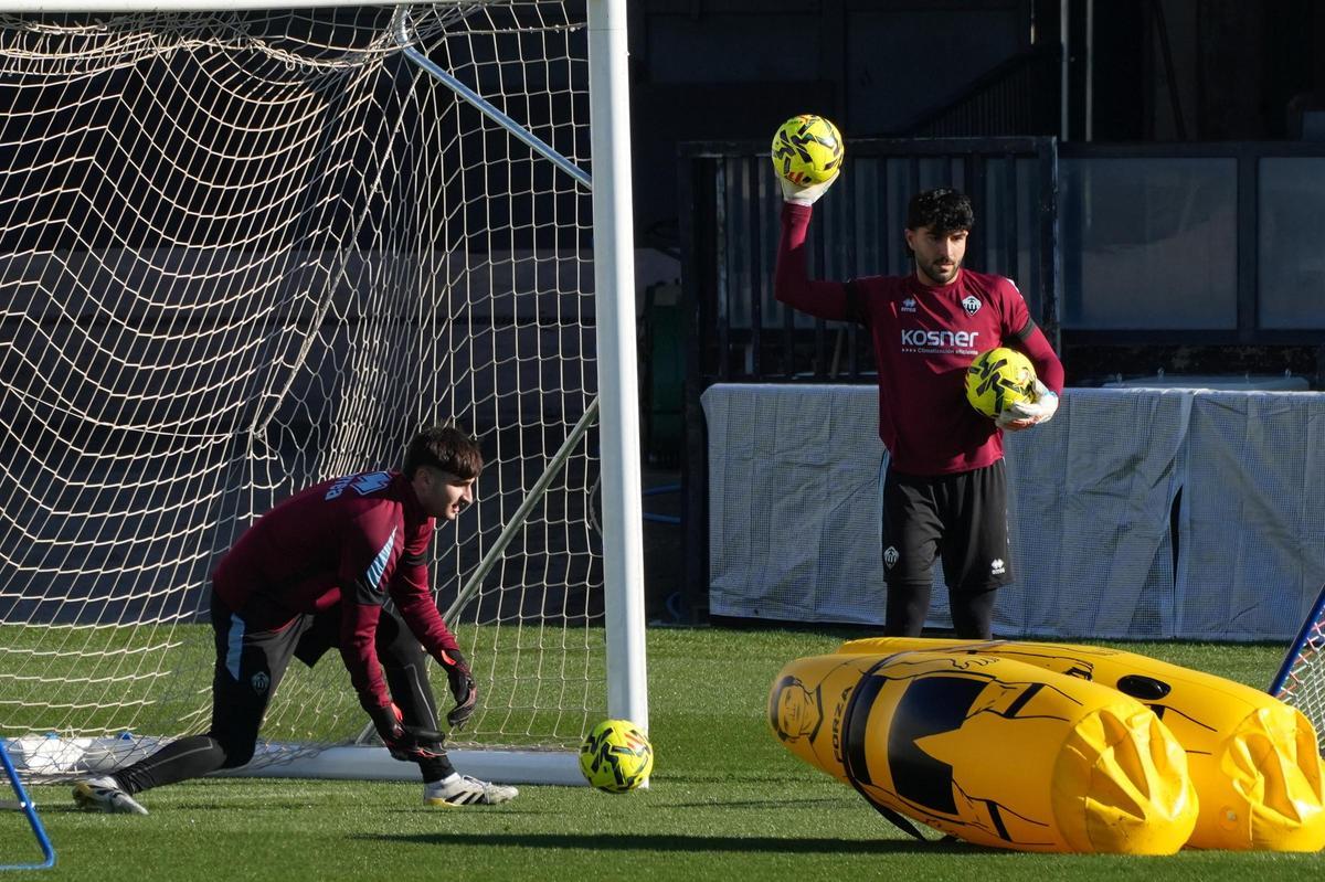 Galería | El entrenamiento del CD Castellón en imágenes, con el Leganés entre ceja y ceja