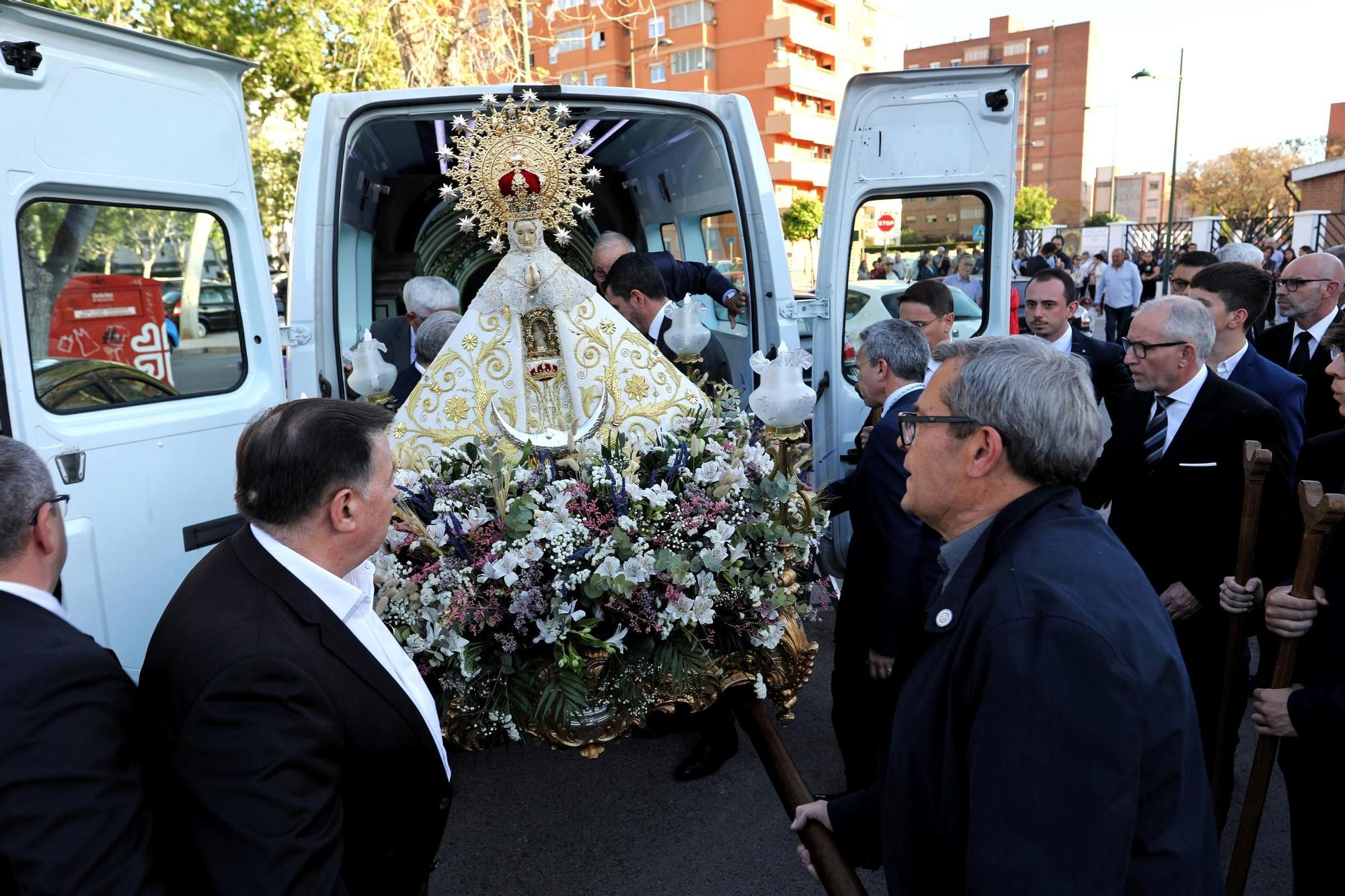 Las imágenes de la llegada de Lleó a a la iglesia de Santo Tomás de Villanueva