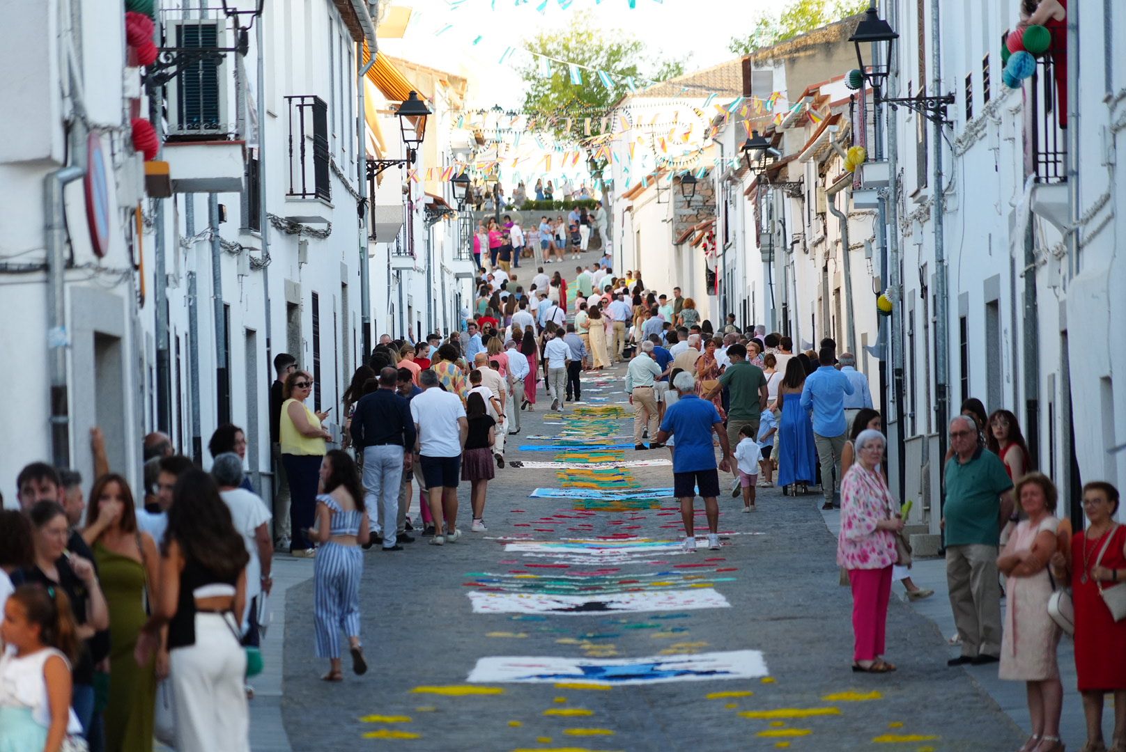 San Roque y alfombras de sal en Dos Torres