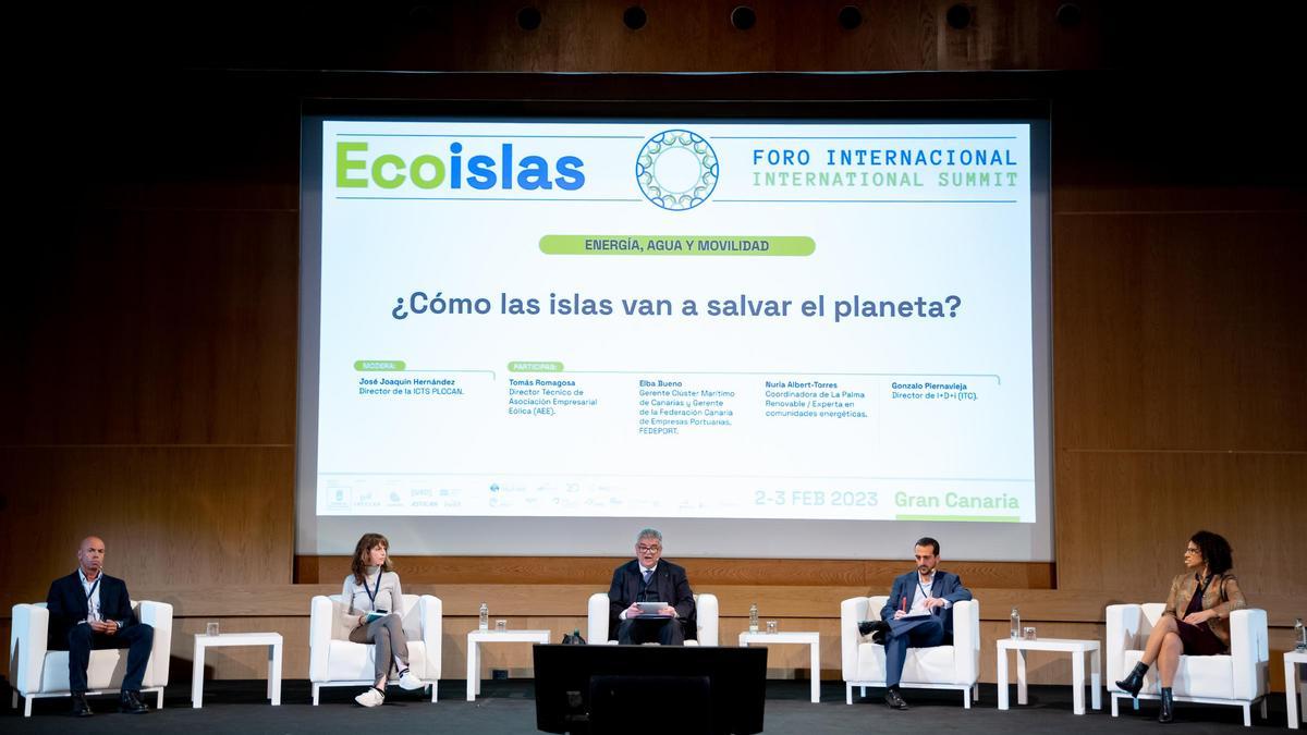 Mesa redonda en el foro Ecoislas.
