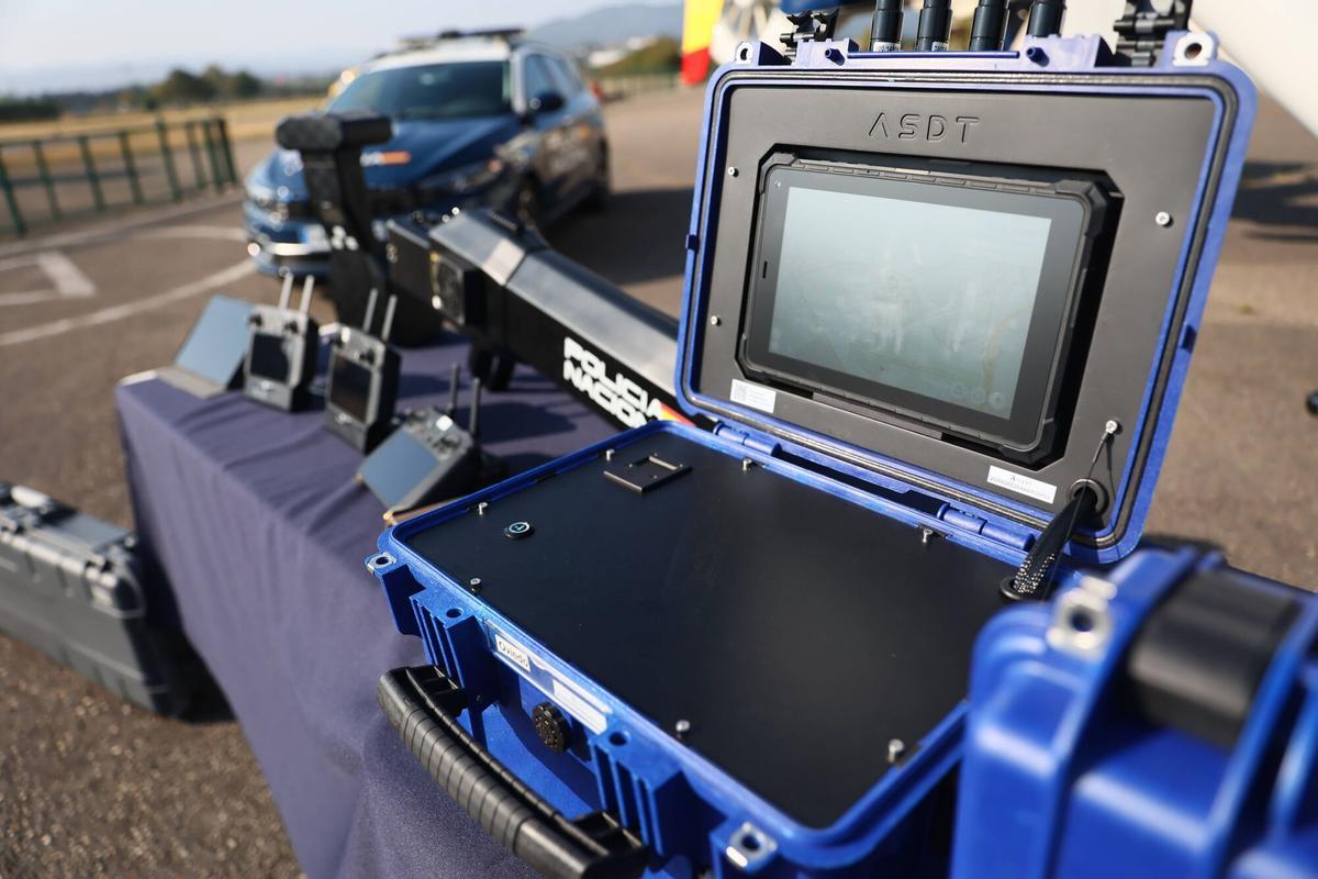 EN IMÁGENES: Los medios aéreos con los que la Policía Nacional vigila Asturias desde el cielo en verano EN IMÁGENES: Los medios aéreos con los que la Policía Nacional vigila Asturias desde el cielo en verano