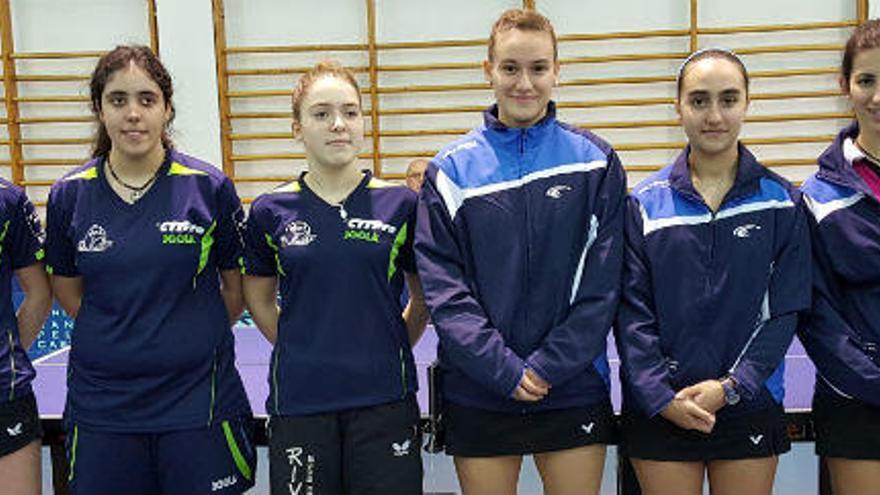 El conjunto femenino del Alicante Tenis Mesa