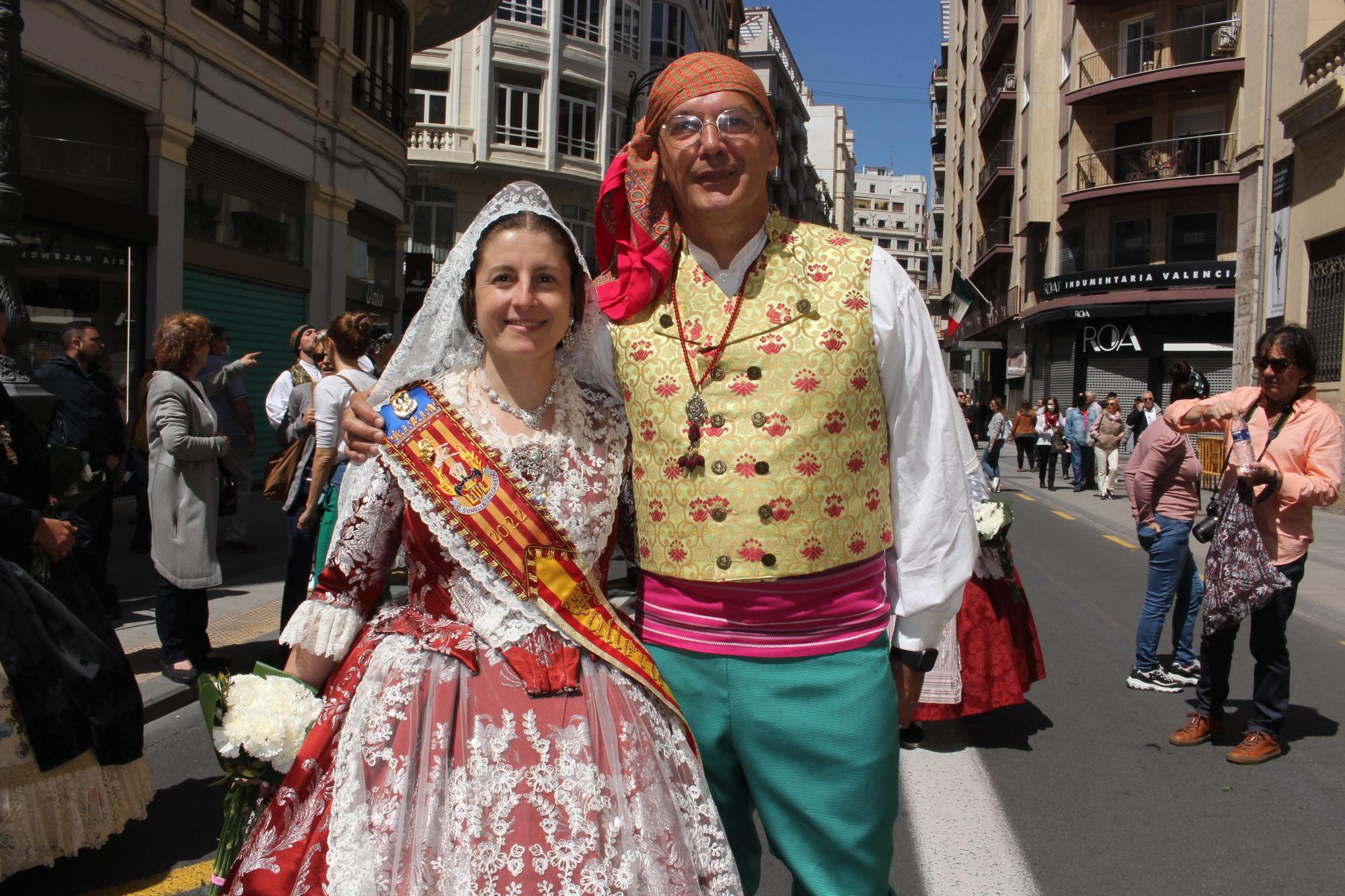 El desfile de falleras mayores en la Ofrenda a San Vicente Ferrer