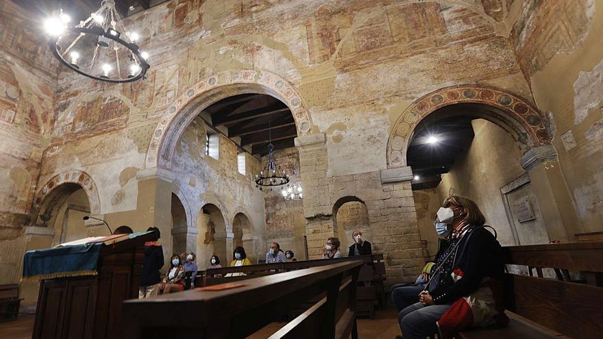 Patrimonio da luz verde a los ensayos para enlucir los muros de Santullano - Vimarsana News