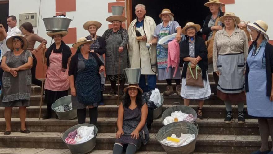 Roque Negro recupera tres años después el homenaje a las lavanderas de Anaga
