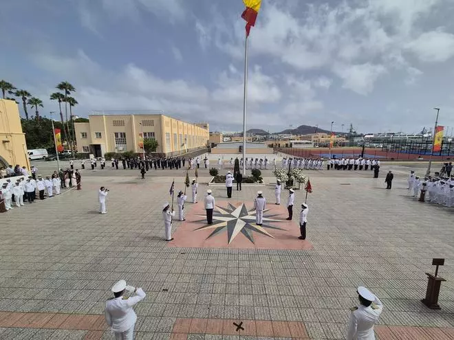 Celebración del 125º Patronazgo de la Virgen del Carmen de la Armada en el Arsenal de Las Palmas