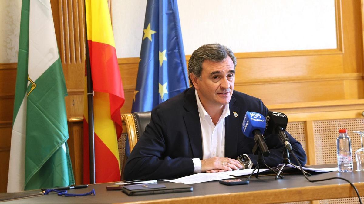 El portavoz municipal en Marbella, Félix Romero, en rueda de prensa