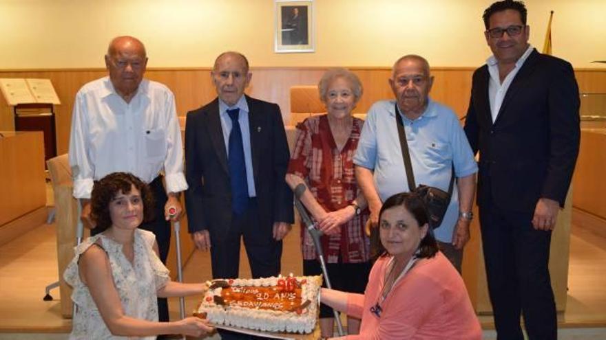 El Ayuntamiento de Sedaví homenajea a los vecinos que cumplen 90 años en 2016